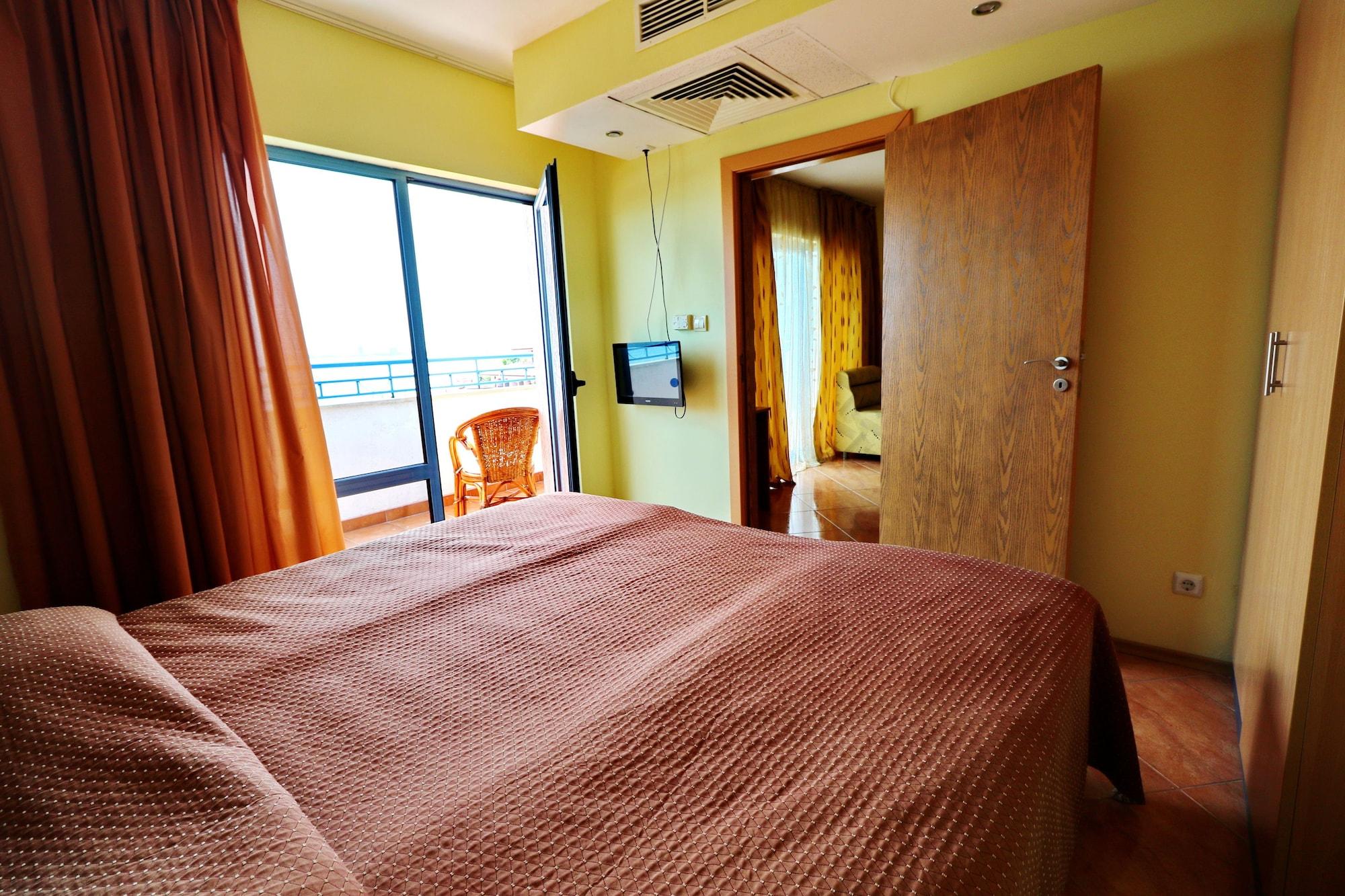 Bora Bora Hotel Slantschew brjag Exterior foto