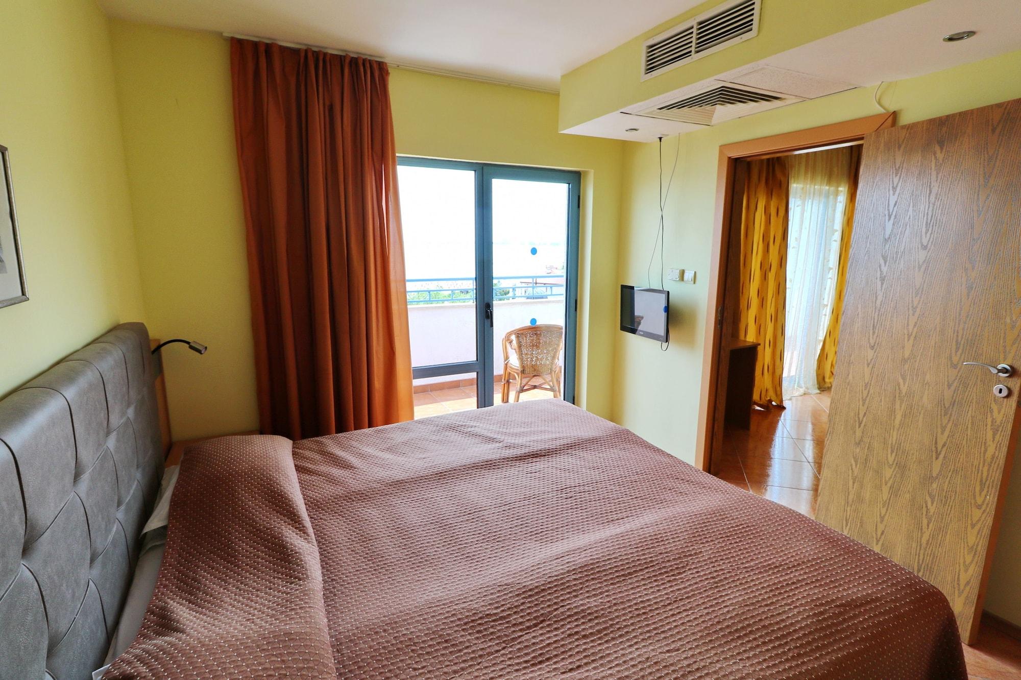Bora Bora Hotel Slantschew brjag Exterior foto